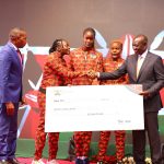 L'équipe kenyane de Beach Handball récompensée par le président du Kenya