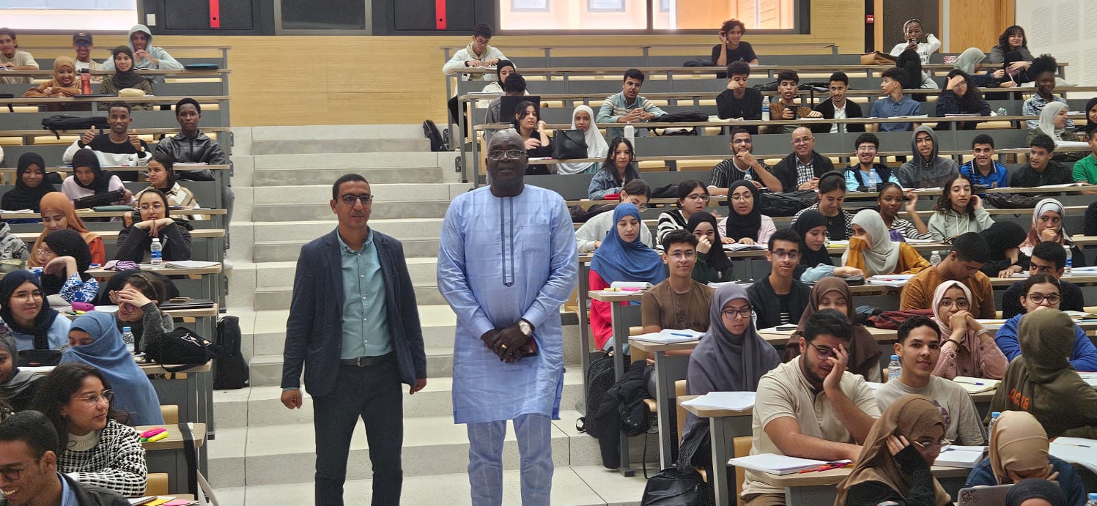  Le président de la CAHB visite la faculté de médecine de Laayoune